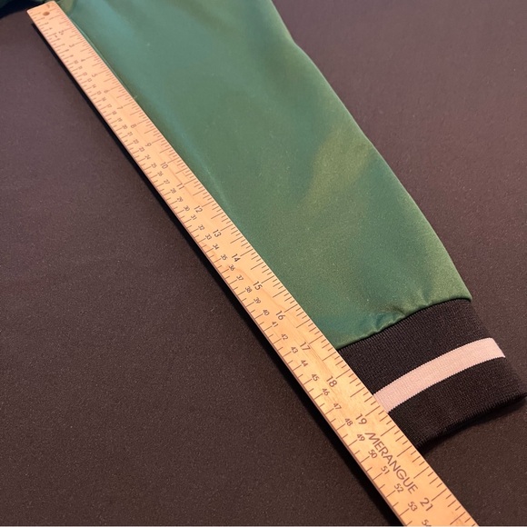 Rocawear Green Zip Up Hoodie Small Streetwear Jacket Unisex Y2K - Picture 8 of 12